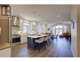 19 WINCHESTER CRESCENT - 6