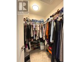 2938 DOYLE DRIVE - 22