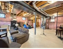2938 DOYLE DRIVE - 40