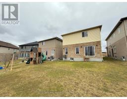 2938 DOYLE DRIVE - 44