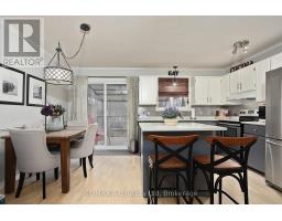 398 DAYNA CRESCENT - 13