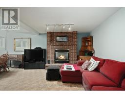 398 DAYNA CRESCENT - 26