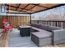 398 DAYNA CRESCENT - 32
