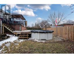 398 DAYNA CRESCENT - 35