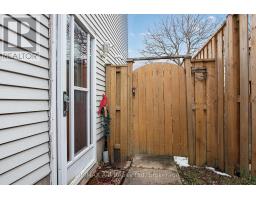 398 DAYNA CRESCENT - 37