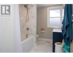 210 JONES STREET W - 19