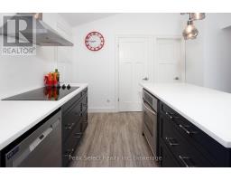 210 JONES STREET W - 7