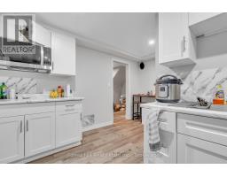35 SHAFTSBURY DRIVE - 25
