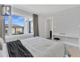 585 DOONWOODS CRESCENT - 31