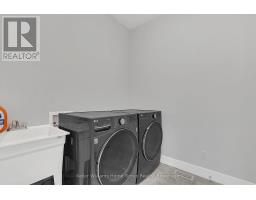 585 DOONWOODS CRESCENT - 39