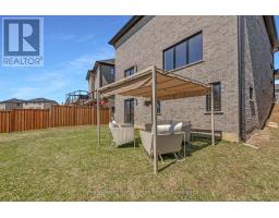 585 DOONWOODS CRESCENT - 43