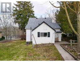 104 ROBINSON STREET - 15