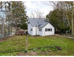 104 ROBINSON STREET - 16