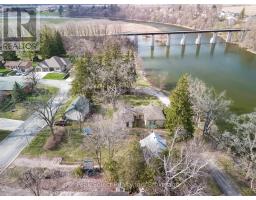 104 ROBINSON STREET - 17