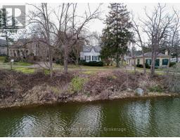 104 ROBINSON STREET - 2