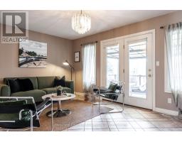 82 GREGORY CRESCENT - 14