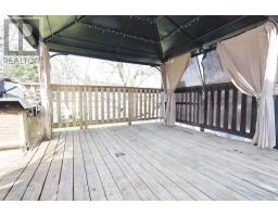 122 TRINITY STREET - 16