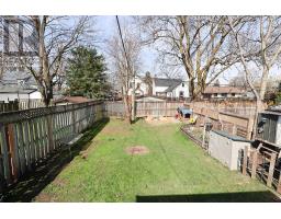 122 TRINITY STREET - 17