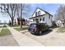 122 TRINITY STREET - 19