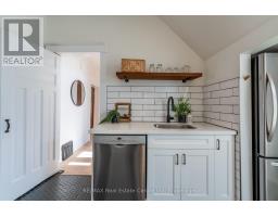 120 CAMERON STREET N - 14