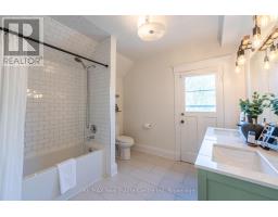 120 CAMERON STREET N - 21