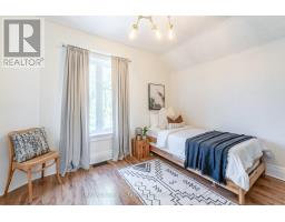120 CAMERON STREET N - 25