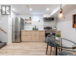 120 CAMERON STREET N - 33