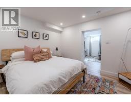 120 CAMERON STREET N - 39