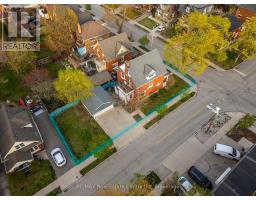 120 CAMERON STREET N - 44