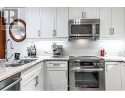 111 - 255 JOHN STREET - 18