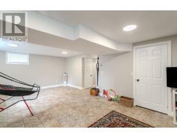 255 WATER STREET S - 27