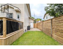 255 WATER STREET S - 34