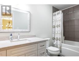 138 OAK PARK DRIVE - 17