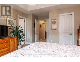 138 OAK PARK DRIVE - 21