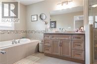 138 OAK PARK DRIVE - 22