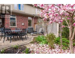 138 OAK PARK DRIVE - 25