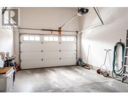 138 OAK PARK DRIVE - 27