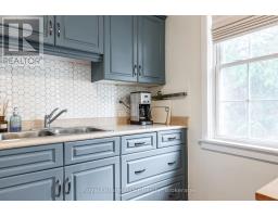 20 CORIANO STREET - 10