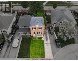 19 GEMMELL COURT - 24