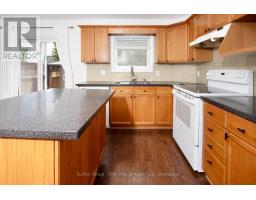19 GEMMELL COURT - 7