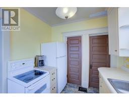 190 VICTORIA AVENUE N - 17