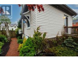 190 VICTORIA AVENUE N - 34