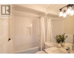380 MORNINGTON STREET - 32