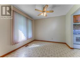 23 MAGWOOD COURT - 12