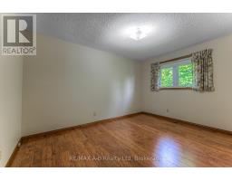 23 MAGWOOD COURT - 18