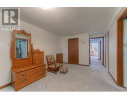 23 MAGWOOD COURT - 32