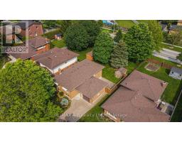 23 MAGWOOD COURT - 43