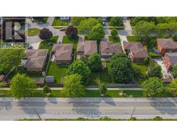 23 MAGWOOD COURT - 47