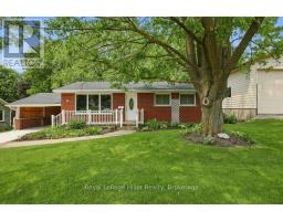 26 ARENA DRIVE - 4