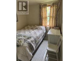 18 TUYLL STREET W - 14